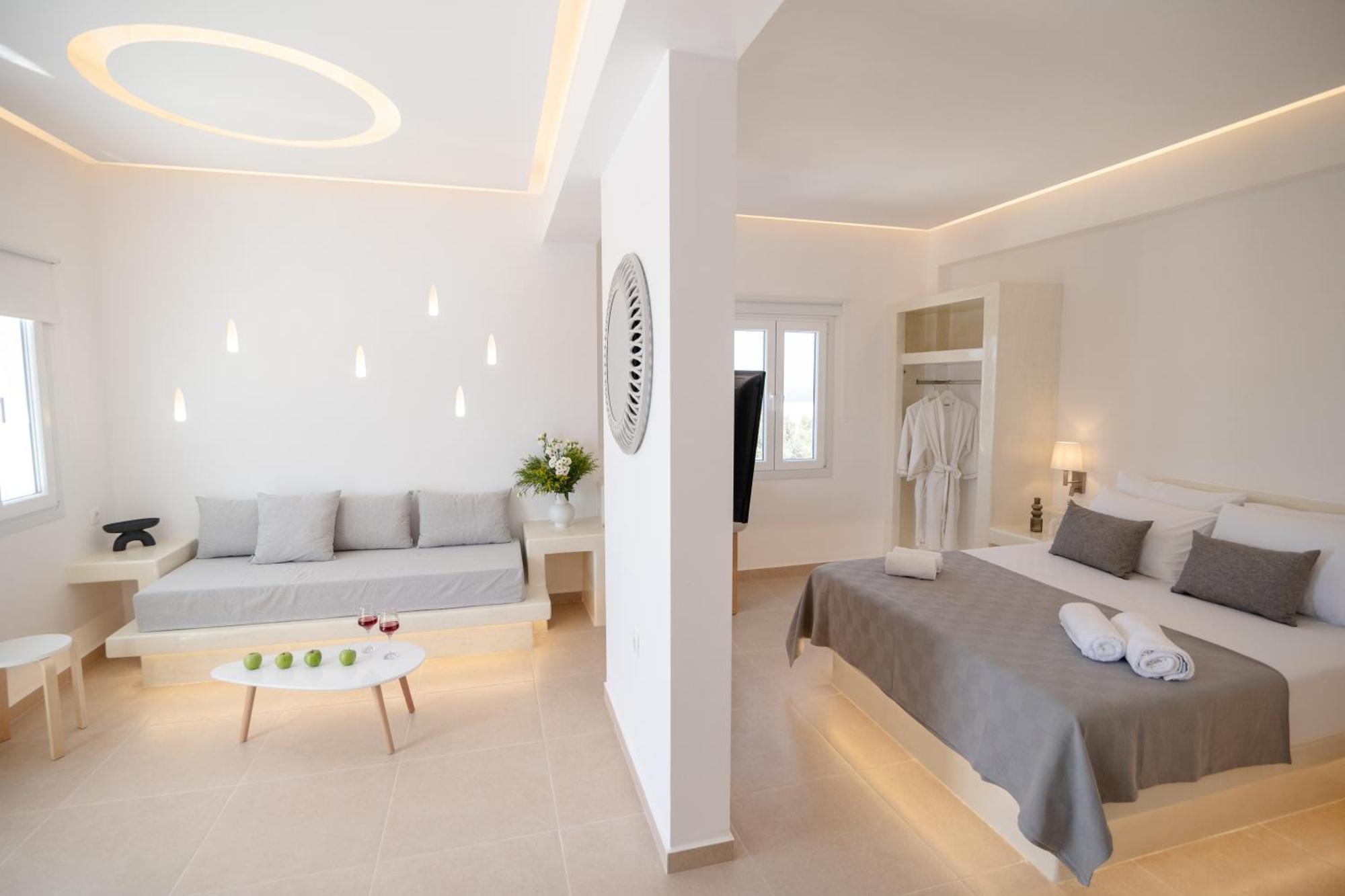 Theophrasti Suites Foinikiá Exteriér fotografie