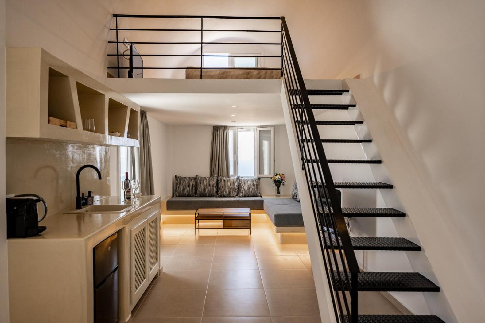 Theophrasti Suites Foinikiá Exteriér fotografie