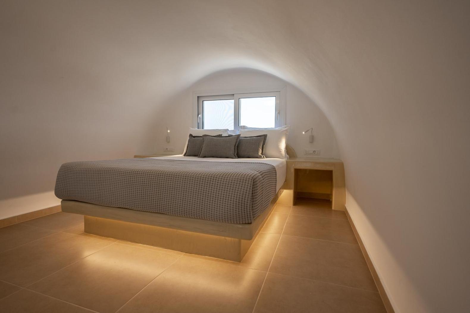 Theophrasti Suites Foinikiá Exteriér fotografie
